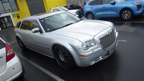 CHRYSLER 300C SALOON 2005-2011